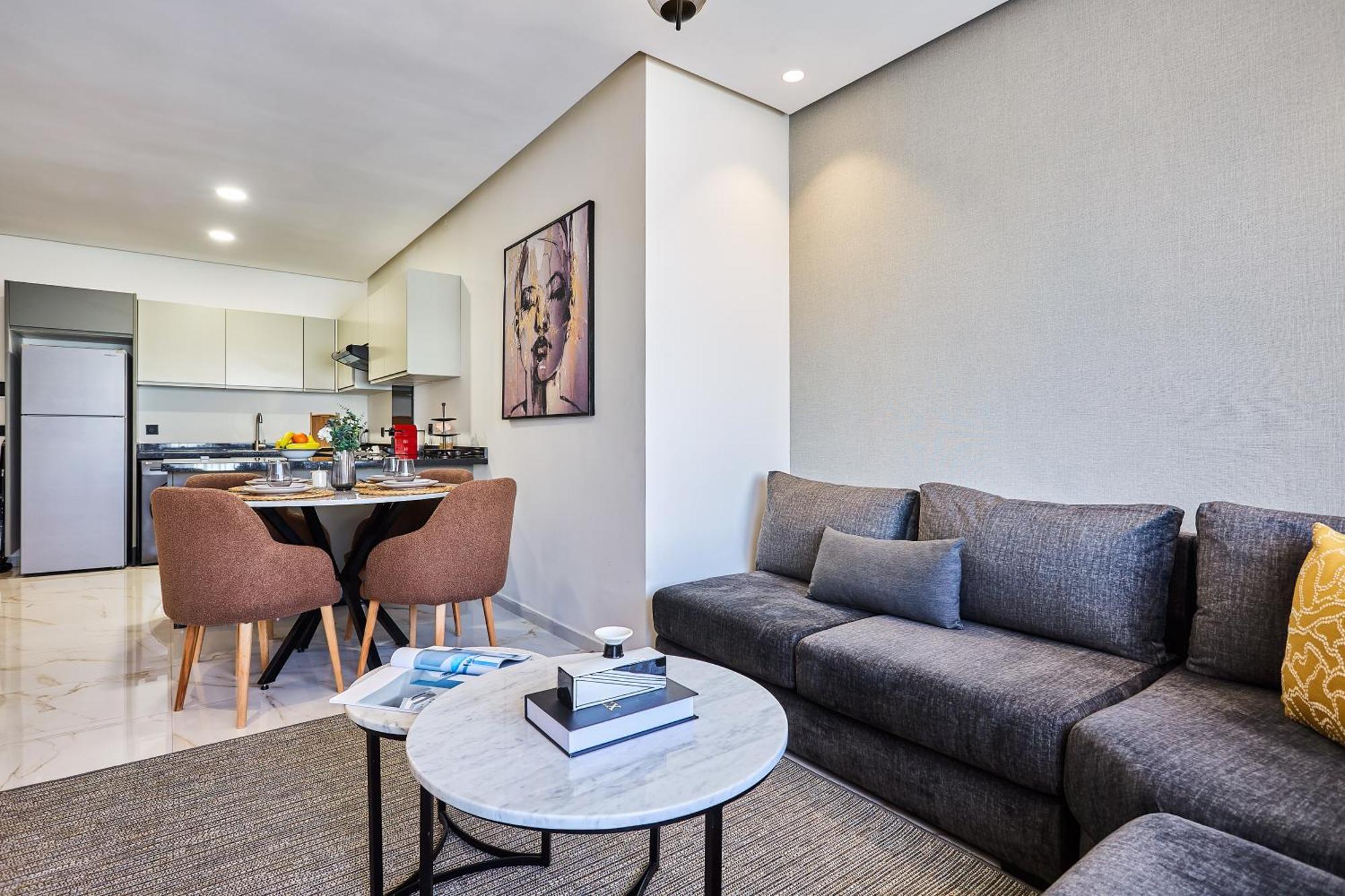 Sleek And Modern 2-Bed Unit In Downtown Casa Apartment Casablanca Exterior photo