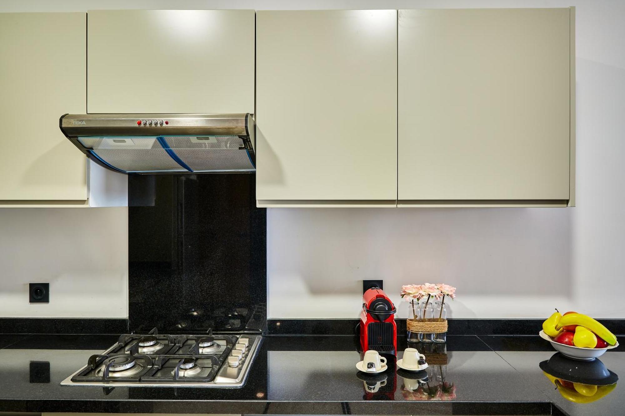 Sleek And Modern 2-Bed Unit In Downtown Casa Apartment Casablanca Exterior photo